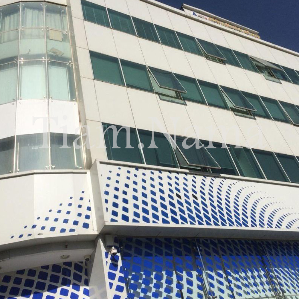 نمای اسپایدر یا شیشه ای مدرن