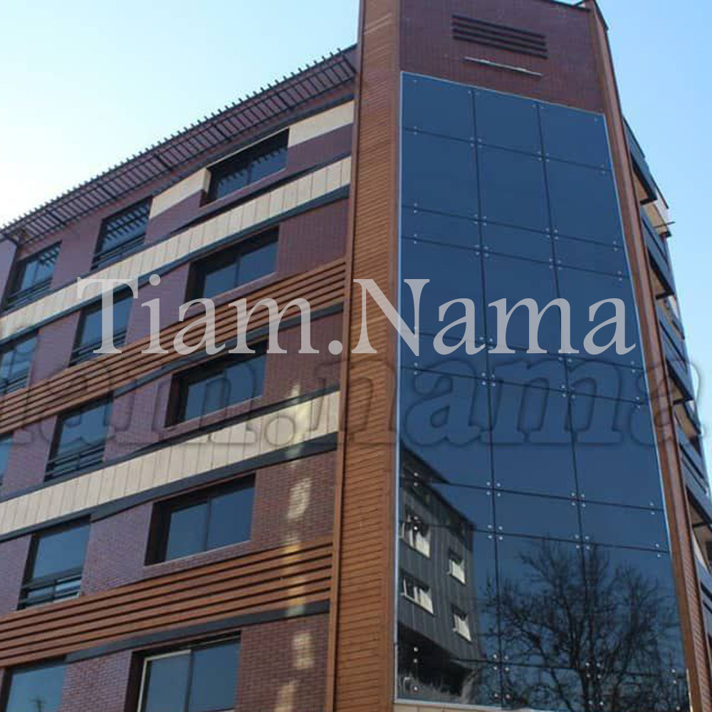 نمای اسپایدر شیشه ای