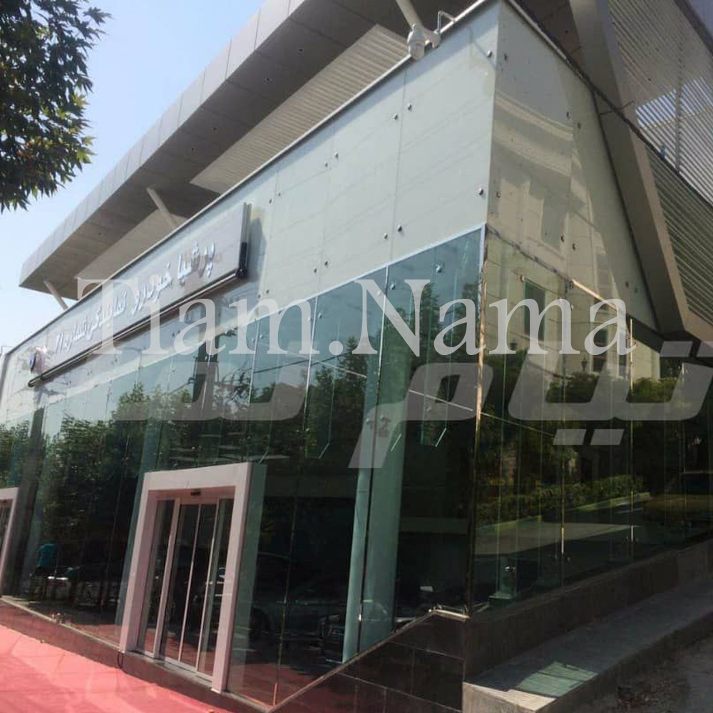 نمای شیشه ای اسپایدر